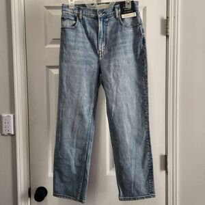Abercrombie Curve Love Ultra High Rise The Ankle Straight Jean